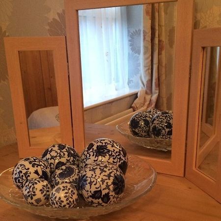 Dove Tree House Hotel Уитби Екстериор снимка